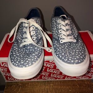 Women's Floral sneakers by Vans